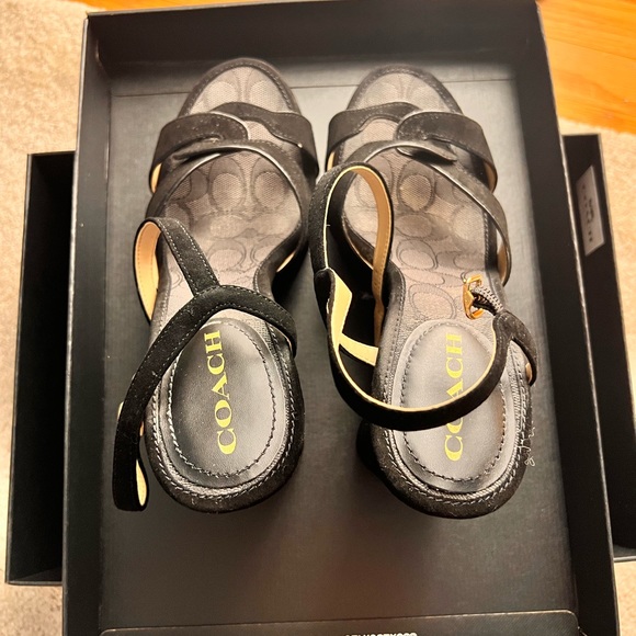 Coach talina suede sandal. I have worn just once for 4th July. My size is 9. - Picture 12 of 14